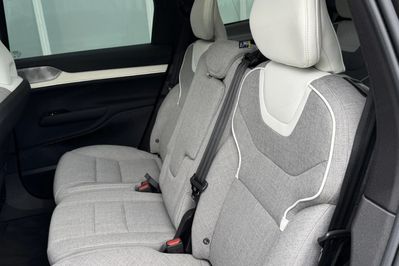 Volvo EX90 Twin Performance AWD Ultra 7 os