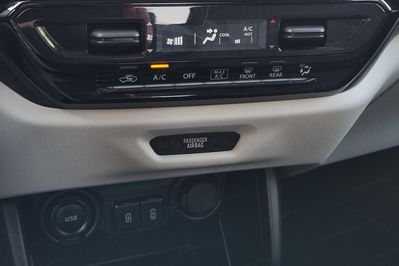 Suzuki Swift Dualjet Shvs Premium Plus