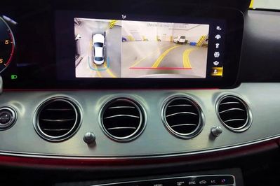 Mercedes Klasa E 220 d Avantgarde