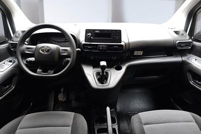 Toyota Proace City L2H1 Zabudowa Brygadowa