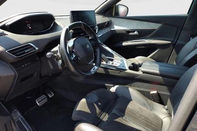 Peugeot 5008 GT EAT8
