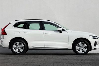 Volvo XC60 B4 B Momentum Pro