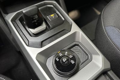 Dacia Duster Expression 1.2 TCe Hybrid-G 4x4 LPG