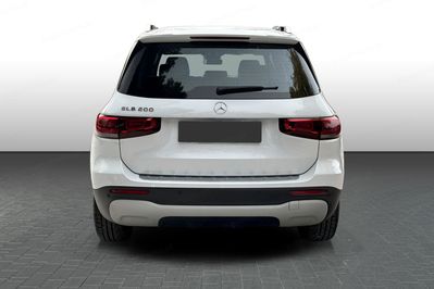 Mercedes GLB 200