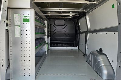 Ford Transit Custom L2H1 Zabudowa Warsztatowa