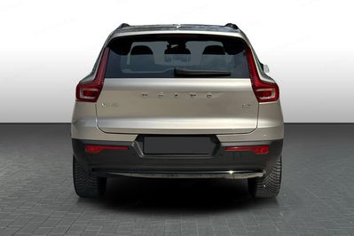 Volvo XC40 B3 Plus Dark
