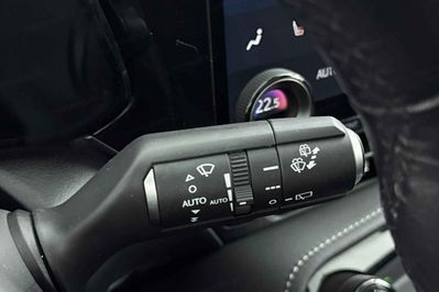 Lexus NX 350h Omotenashi 2.5 Hybrid AWD