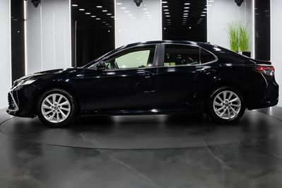 Toyota Camry 2.5 Hybrid Comfort Cvt