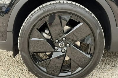 Volvo XC40 B3 Plus Dark aut