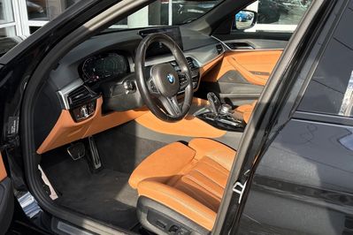 BMW Seria 5 530d xDrive M Sport