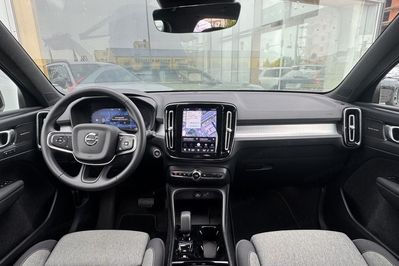 Volvo XC40 B3 Plus Dark