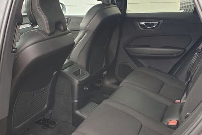 Volvo XC60 T8 AWD Plug-In Hybrid Momentum Pro aut