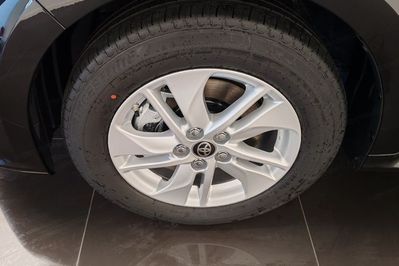 Toyota Yaris Comfort 1.5 Hybrid