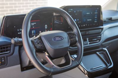 Ford Tourneo Custom L1H1