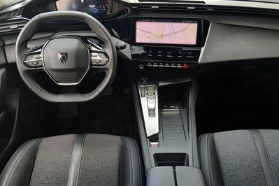 Peugeot 308 1.2 PureTech Allure Pack S&S EAT8