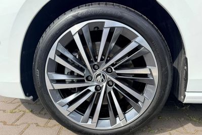 Skoda Superb 2.0 TDI SCR 4x4 L&K DSG