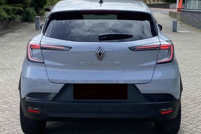Renault Captur Techno 1.8 E-TECH Full Hybrid