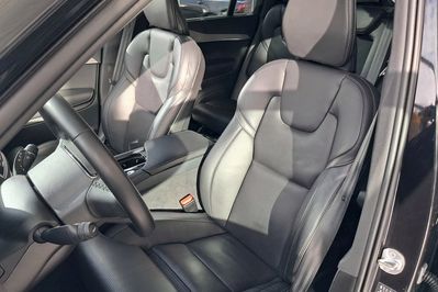 Volvo XC90 T8 AWD Plug-In Hybrid Plus Bright 7os