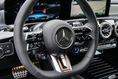 Mercedes CLA AMG 35 4-Matic