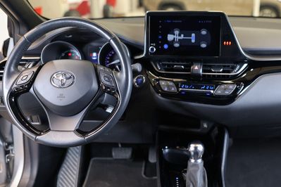 Toyota C-HR 1.8 Hybrid Style
