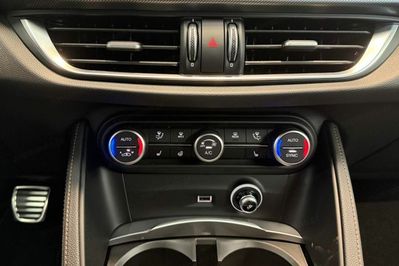 Alfa Romeo Stelvio 2.0 Turbo Intensa Q4