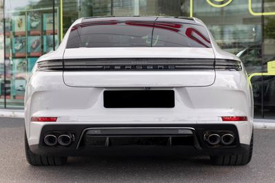 Porsche Panamera GTS