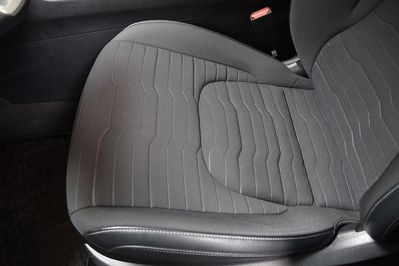 Kia Sportage 1.6 T-GDI HEV Business Line 4WD aut