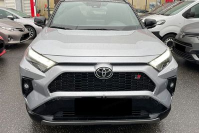 Toyota RAV4 GR Sport 2.5 Hybrid Dynamic Force