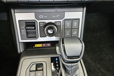 Toyota HiLux mHEV Double Cab Executive 4x4 aut
