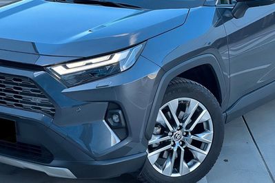 Toyota RAV4 Executive 2.5 Hybrid AWD