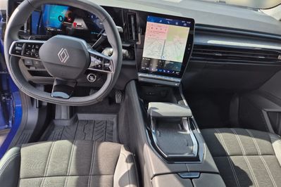 Renault Austral 1.2 E-Tech Techno MMT