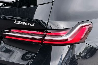 BMW Seria 5 Touring 520d xDrive M Sport