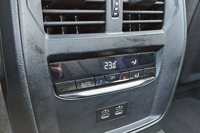 BMW Seria 3 330i xDrive M Sport