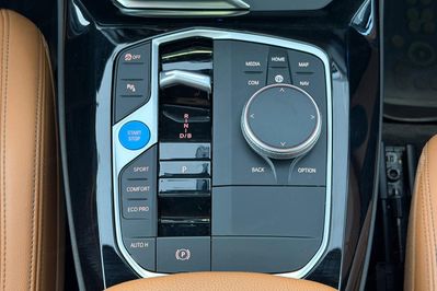 BMW iX3 80kWh Inspiring