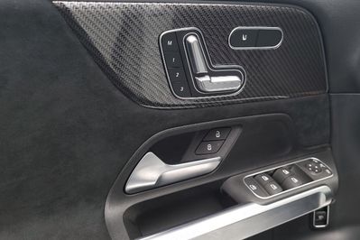 Mercedes GLB 220 4-Matic AMG Line