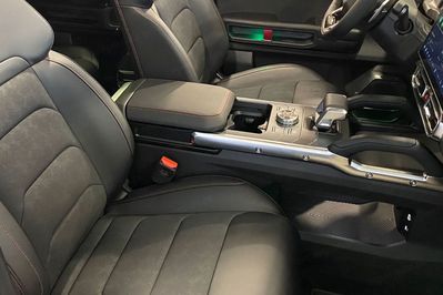 Jetour T2 2.0T 7DCT REAL TIME 4WD