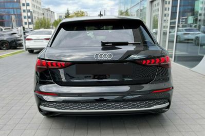 Audi A3 35 TFSI Advanced Sportback