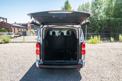 Opel Zafira Life Extra Long L2H1 Business AT8