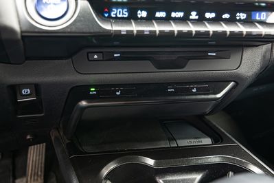 Lexus UX 250h