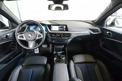 BMW Seria 1 118i M Sport