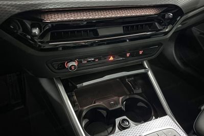 BMW Seria 3 318i M Sport