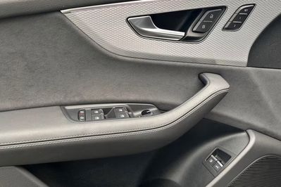 Audi Q8 TFSI e quattro