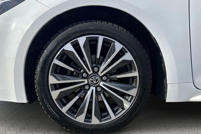 Toyota Corolla Hybrid Style