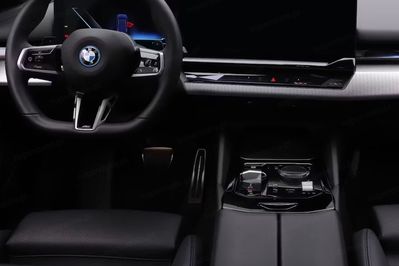BMW Seria 5 530e M Sport