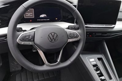 Volkswagen Golf Life Plus 1.5 eTSI mHEV DSG