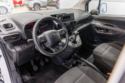Toyota Proace City Standard