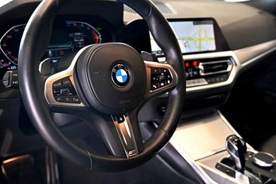 BMW Seria 3 320d xDrive M Sport