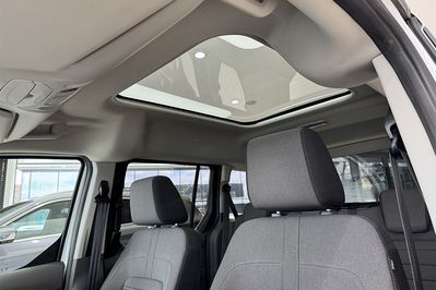 Ford Tourneo Connect L1H1 Titanium