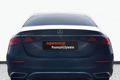 Mercedes Klasa E 220 d AMG Line