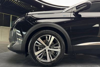 Peugeot 3008 1.6 PureTech Hybrid PHEV Allure S&S EAT8